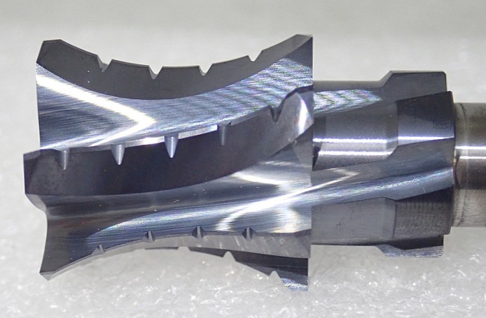 バランスカッター