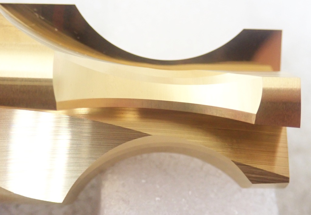 逆Rフォームドカッター