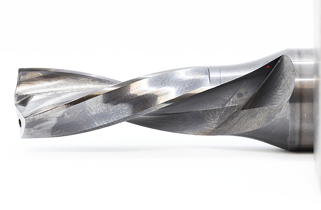 ステップドリル