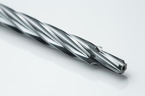 ソリッド段付きリーマ